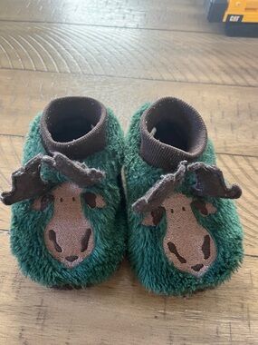 Toddler Green L.L. Bean Moose Plush Slippers